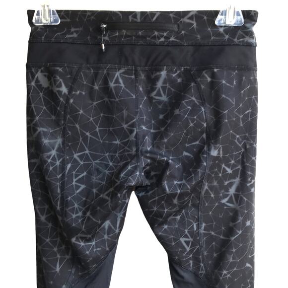 Lululemon Run Inspire Crops Size 4 Star Crushed Pockets Luxtreme Mesh Running - Picture 12 of 16